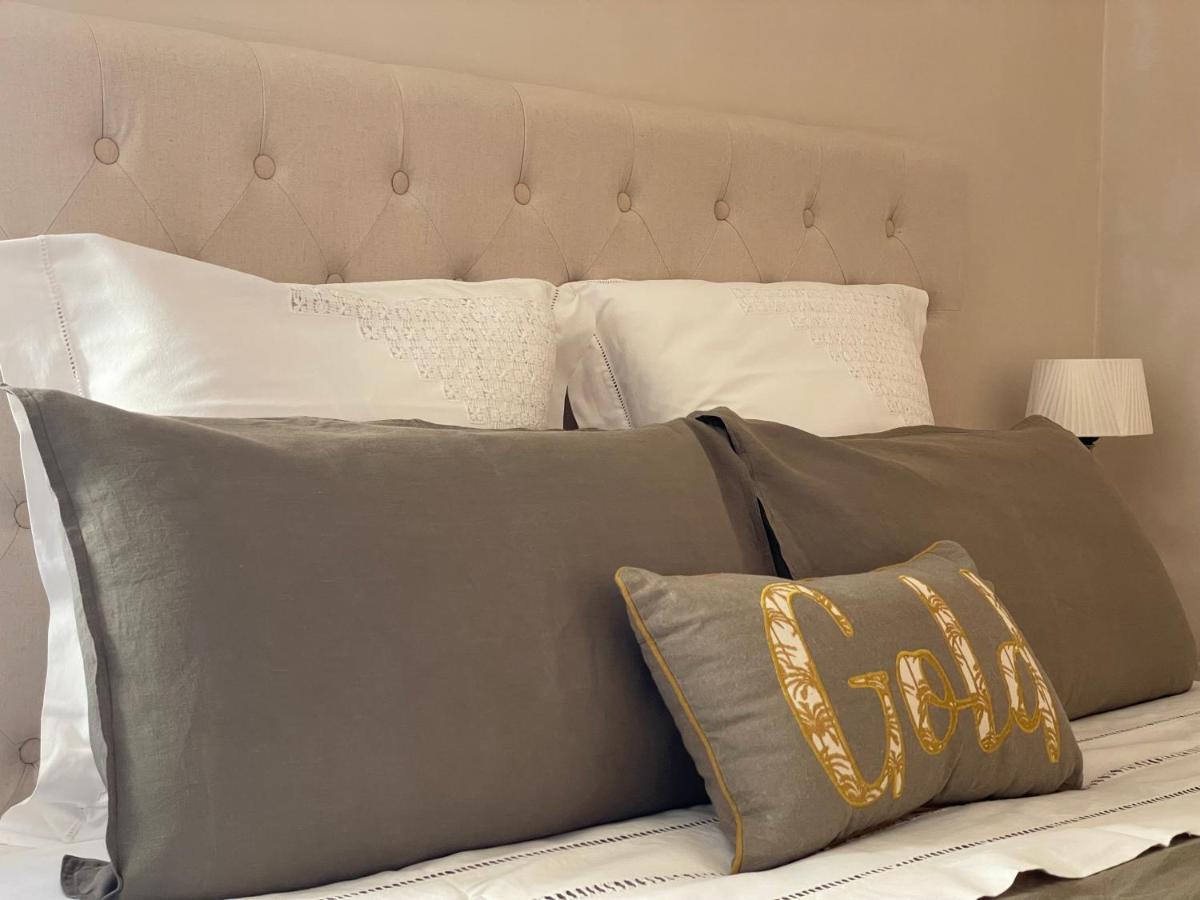 Cote Jardin Bed & Breakfast Sainte-Suzanne  Екстериор снимка