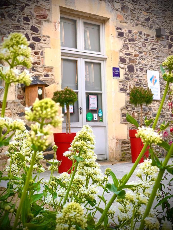 Cote Jardin Bed & Breakfast Sainte-Suzanne  Екстериор снимка