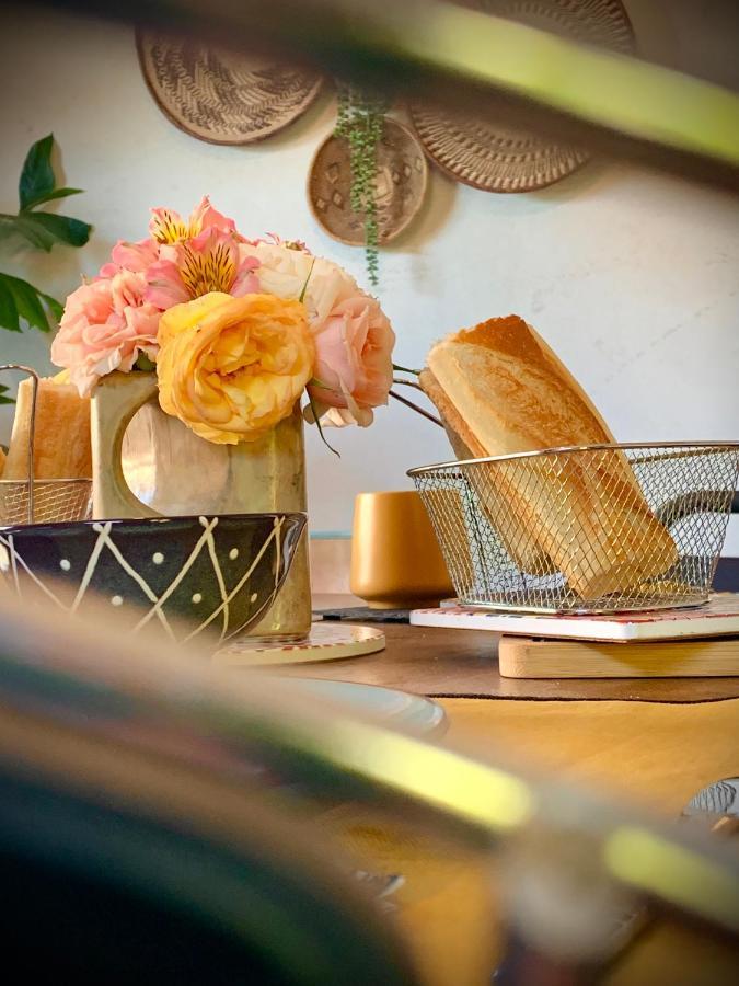 Cote Jardin Bed & Breakfast Sainte-Suzanne  Екстериор снимка